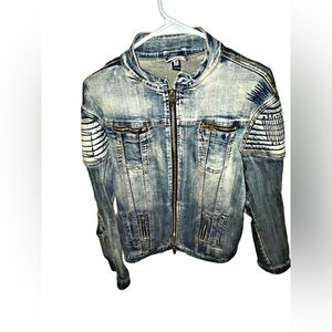Denim jean Bomber jacket. Medium